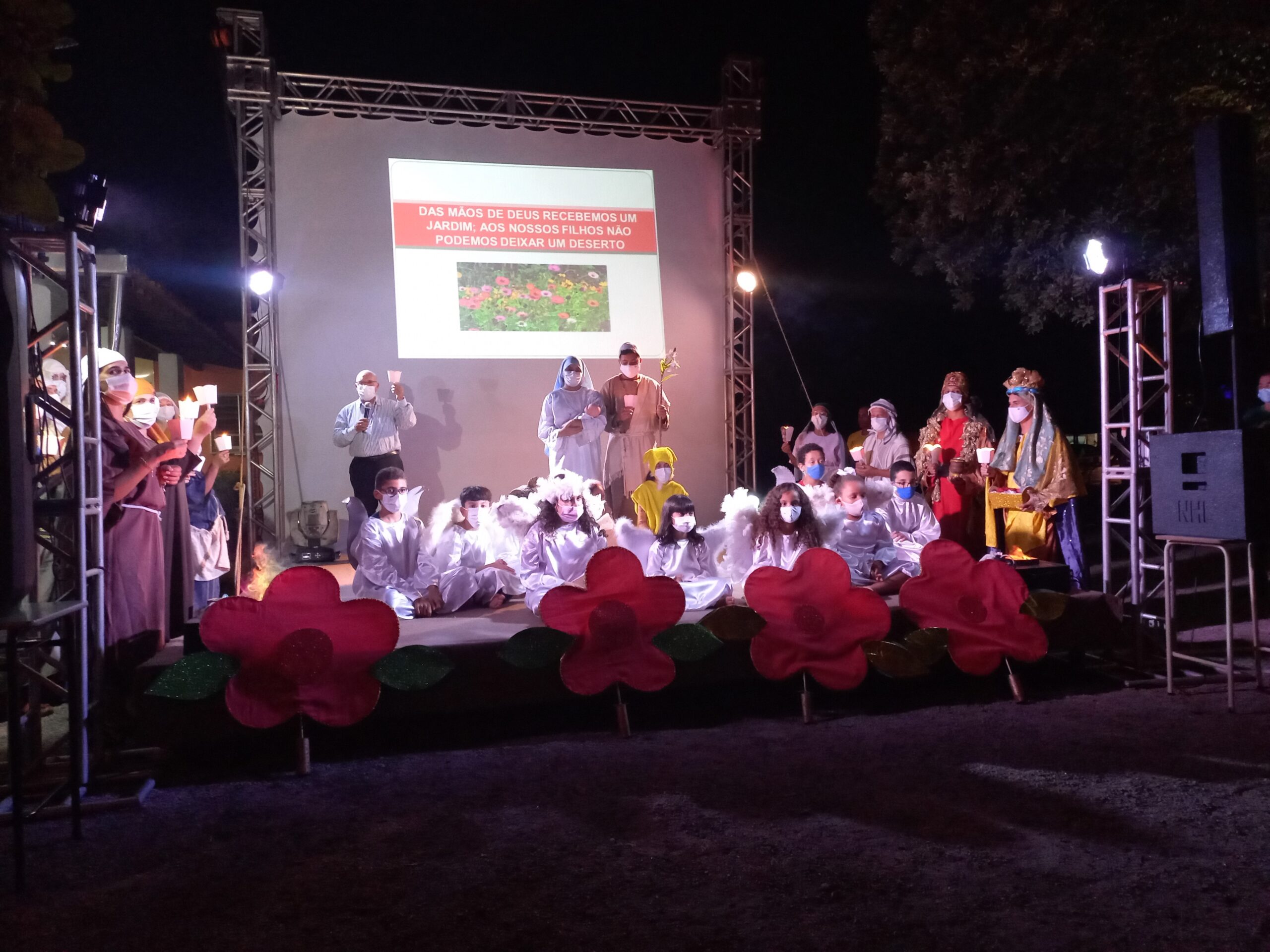 Natale ecologico: lasciare un giardino ai nostri figli