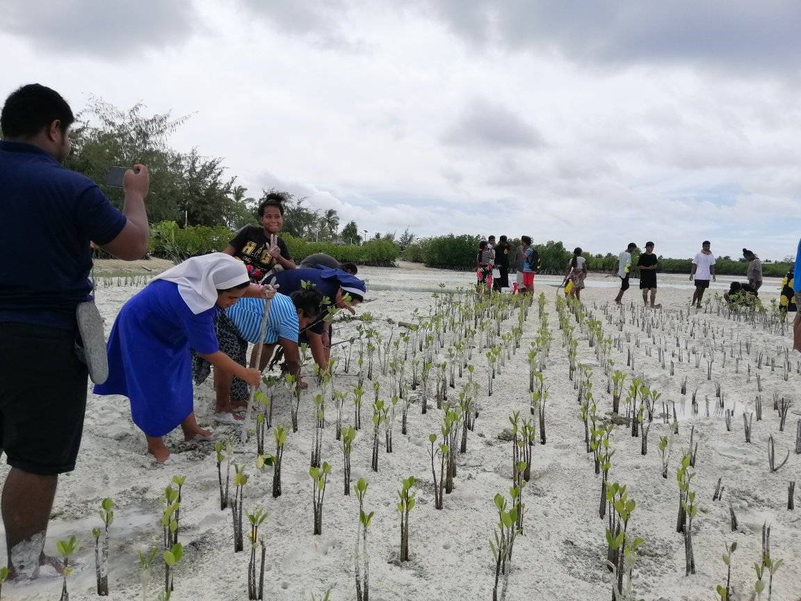 O stato insulare di Kiribati svolge un ruolo vitale nella protezione delle coste
