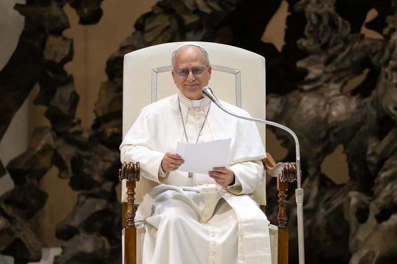 Una benedizione globale: preghiere e speranze per Papa Leone XIV